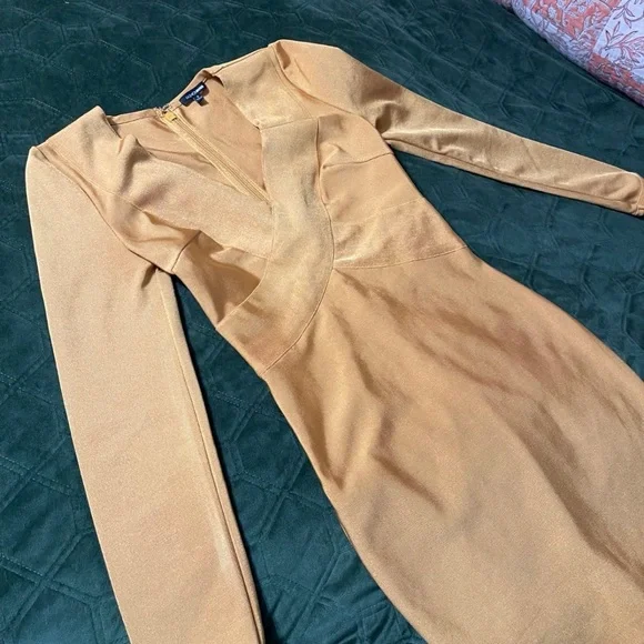 Fashion Nova Wrapped BodyCon Dress SMALL - Picture 7 of 7